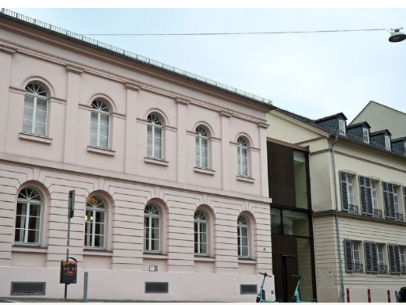 Hessisches Gericht stoppt Wahländerung der Landesregierung !